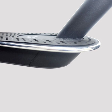 Taśma ochronna na podest do Xiaomi M365 / PRO / PRO 2 / 1S / Essential / MI 3 - SREBRNY POŁYSK