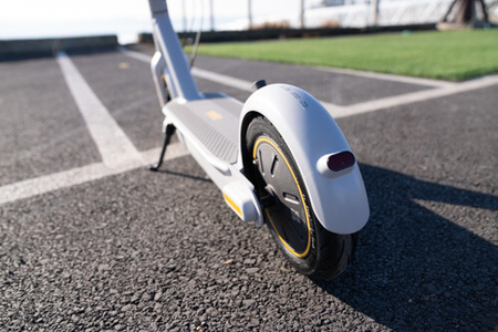 Błotnik tył (JASNY SZARY) do Ninebot Max G30 / Motus Scooty 10 / Frugal Power