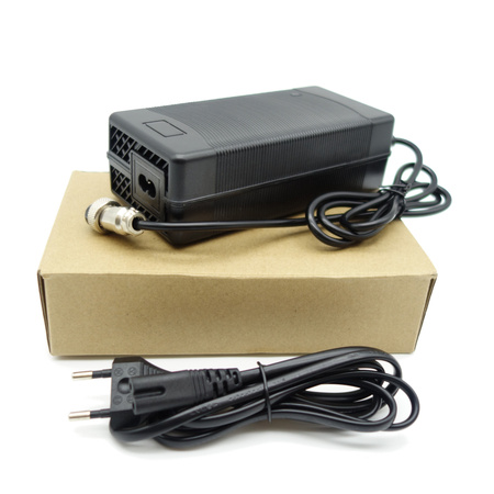 Szybka ładowarka 67,2V 2.7A GX16 do VSETT 10+